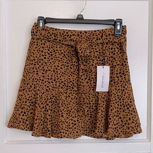 NWT! Stradivarius Brown & Black Leopard Drop-Waist Skort, Small